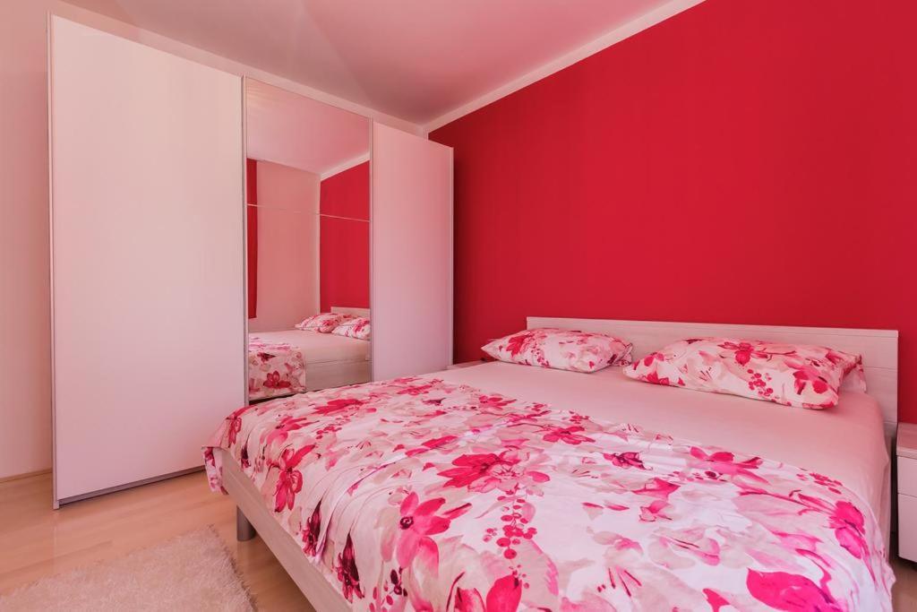 Apartman A&B Kaštela エクステリア 写真