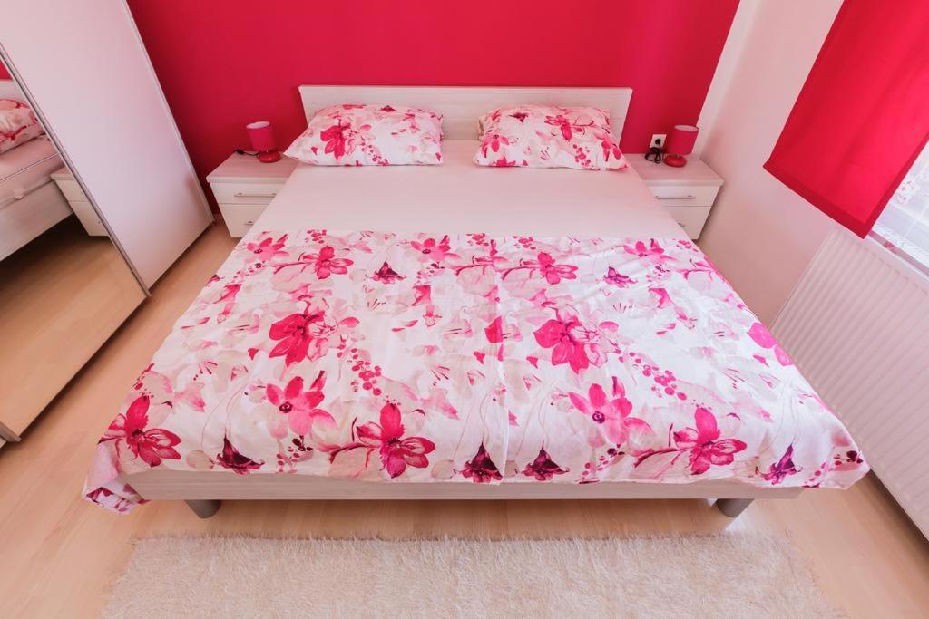 Apartman A&B Kaštela エクステリア 写真