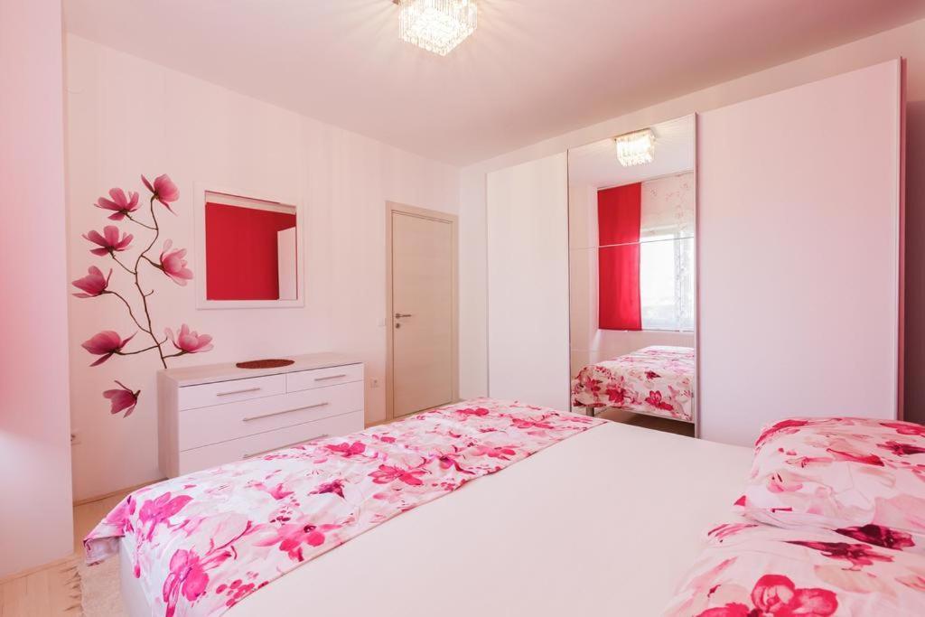 Apartman A&B Kaštela エクステリア 写真